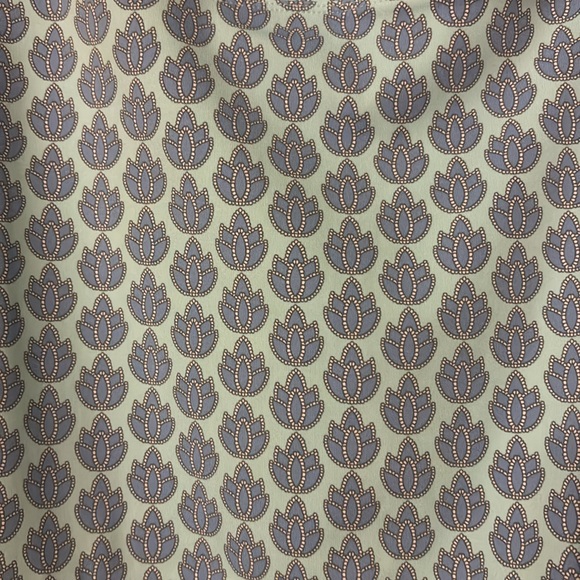 NWT- athletic skort with built-in shorts, size large. - Picture 2 of 7